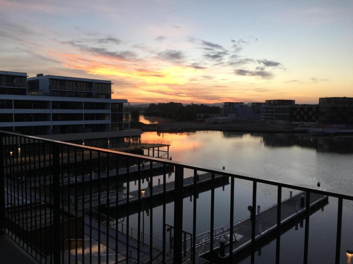 Pier 18 Kingston Act Apartment Canberra Exterior photo